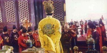 自带吃瓜系统上朝,吃瓜群众视角下的古代宫廷风云