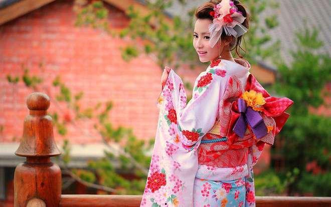 和服女孩吃瓜套装,时尚与清凉的完美融合