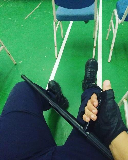 拐杖吃瓜的视频,趣味横生的网络短视频现象  第1张