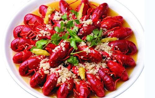 莱芜吃瓜炒龙虾,吃瓜炒龙虾，夏日味蕾盛宴