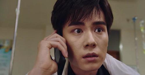 王齐铭吃瓜,揭秘娱乐圈背后的真相  第2张