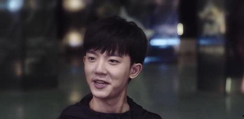 王齐铭吃瓜,揭秘娱乐圈背后的真相  第3张